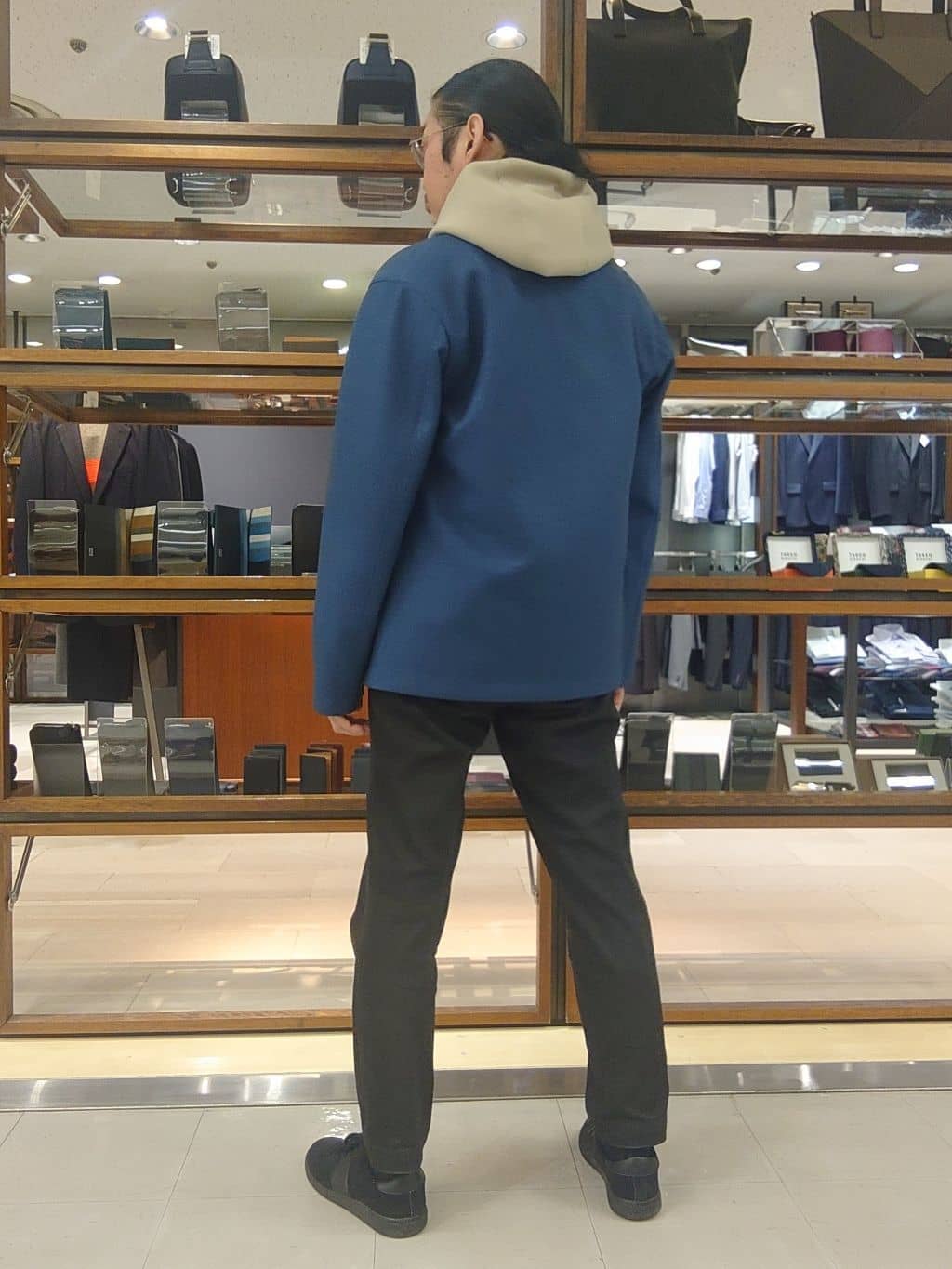 かしげるさんの「TAKEO KIKUCHI｜【DOWN FABRIC】ダウンファブリック スタンドカラーブルゾン」を使ったコーディネート
