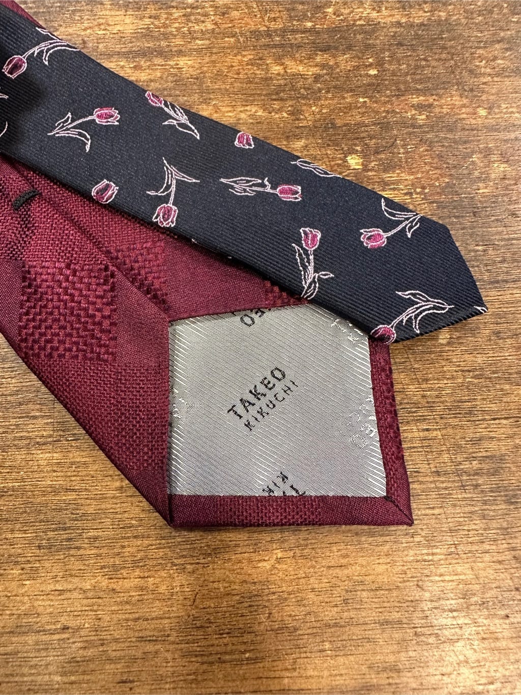 Uさんの「TAKEO KIKUCHI｜【Made in JAPAN】ブロード レギュラーカラー ドレスシャツ」を使ったコーディネート