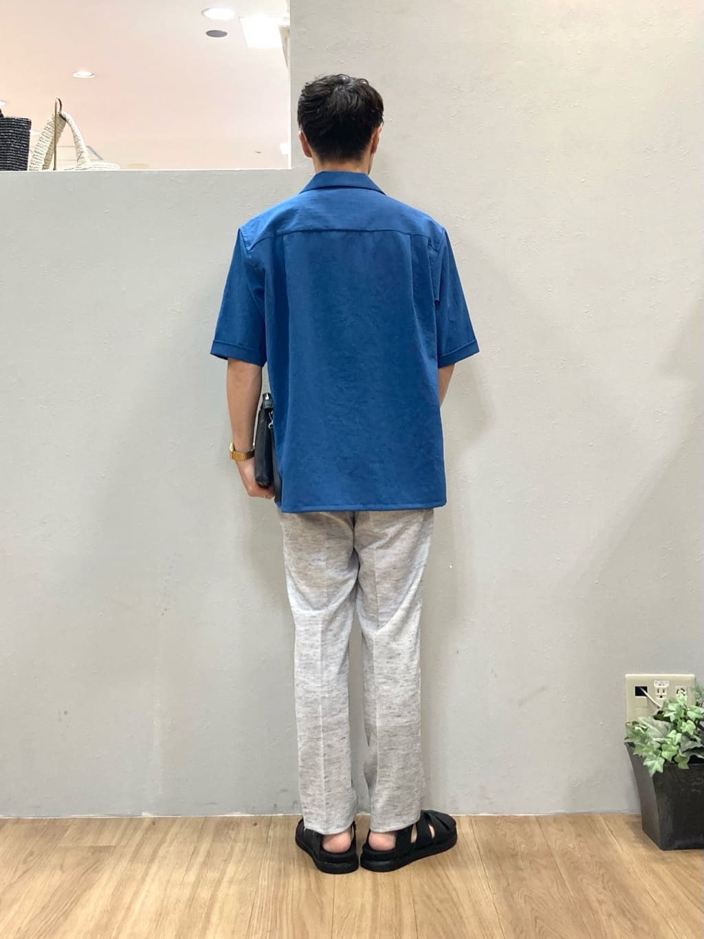 シュンさんの「TAKEO KIKUCHI｜【尾州織】リネンブレンド メッシュパンツ」を使ったコーディネート