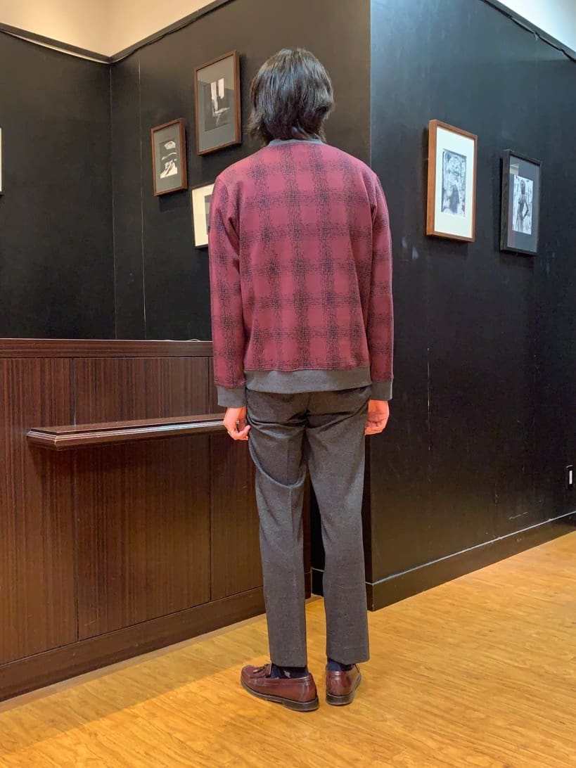 ニシカワさんの「TAKEO KIKUCHI｜【Sサイズ～】メランジ ストレッチ ジャージー スラックス」を使ったコーディネート
