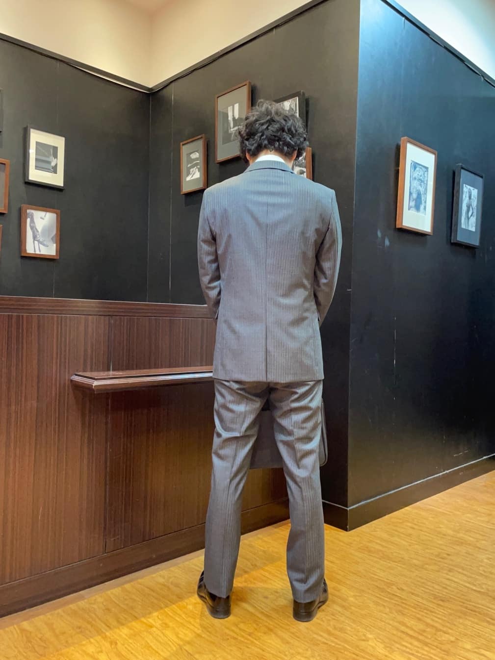 KEIさんの「TAKEO KIKUCHI｜【ナローモデル】シャイニー ヘリンボン ストライプ スーツ/3ピース対応可」を使ったコーディネート