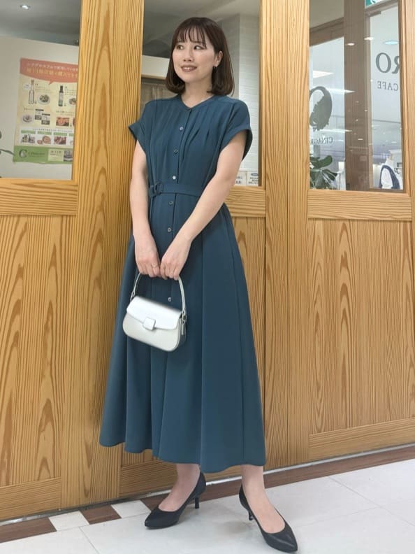 yoshikoさんの「UNTITLED｜【日本製・本革】Comfit Dresser Pumps（コンフィットドレッサーパンプス）」を使ったコーディネート