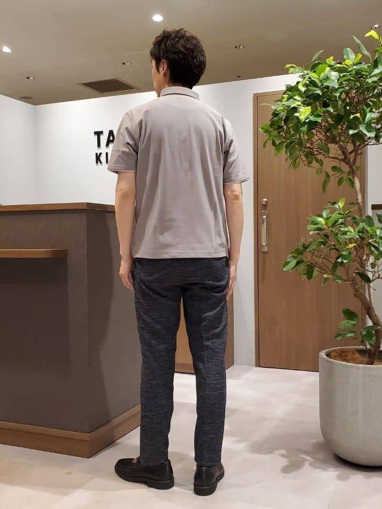 ishidaさんの「TAKEO KIKUCHI｜【尾州織】リネンブレンド メッシュパンツ」を使ったコーディネート