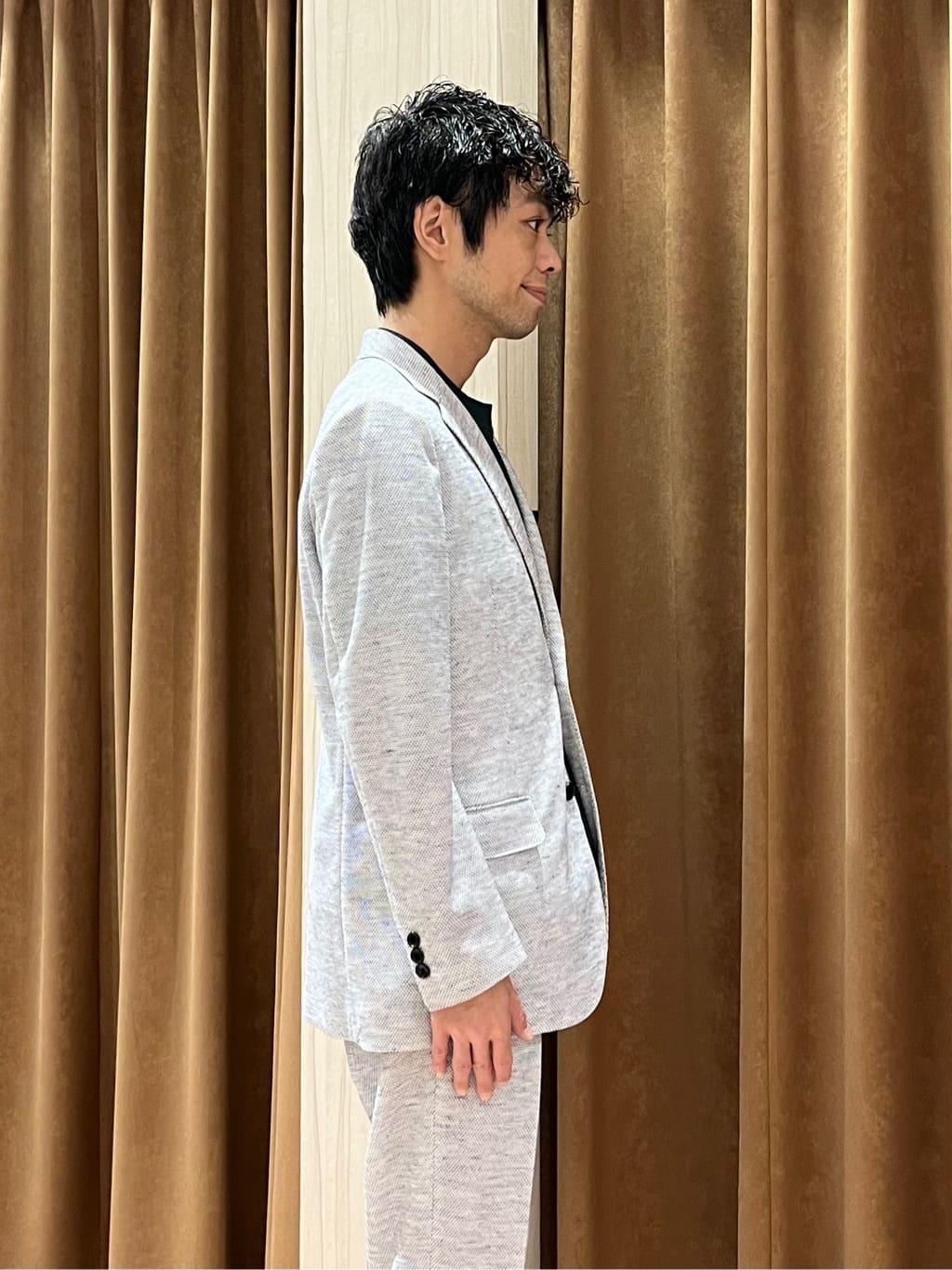 URAさんの「TAKEO KIKUCHI｜【尾州織】リネンブレンド メッシュ ジャケット」を使ったコーディネート