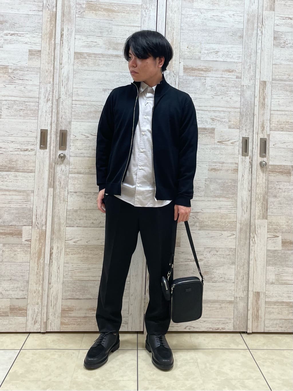 Suehiroさんの「TAKEO KIKUCHI｜」を使ったコーディネート