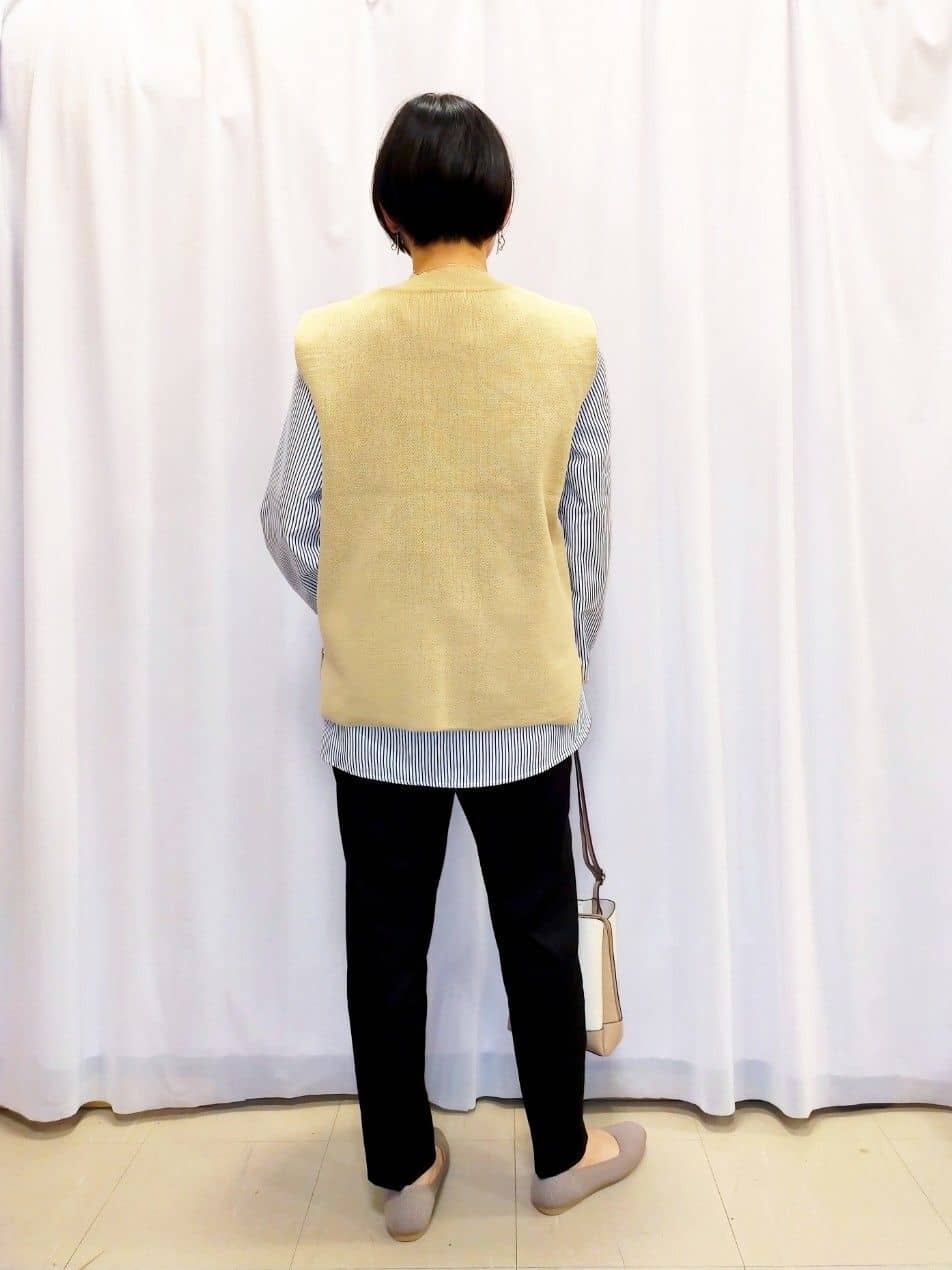 あんさんの「SHOO･LA･RUE｜【洗える/SS-3L】すっきりキレイにかっこよく 大人のテーパードパンツ」を使ったコーディネート