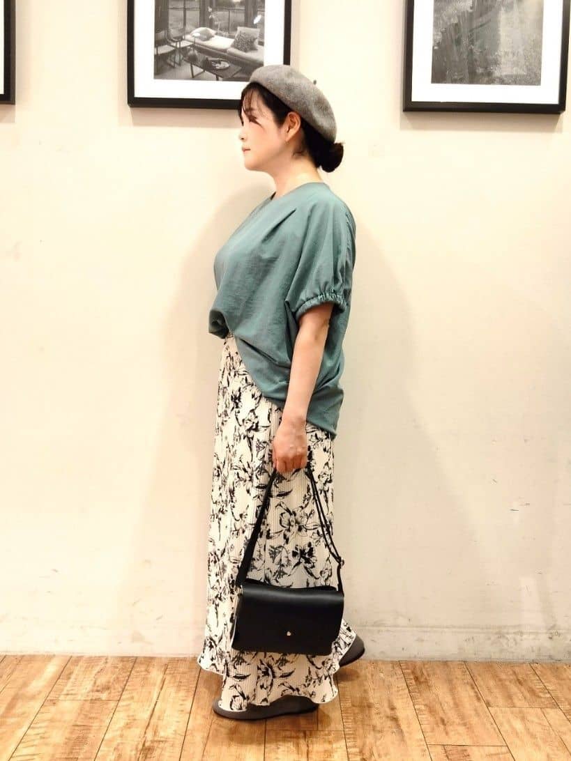 SHOOLARUEさんの「SHOO･LA･RUE｜」を使ったコーディネート