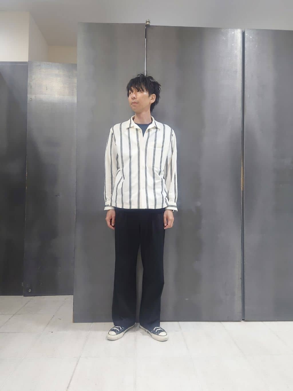 kawamuさんの「TAKEO KIKUCHI｜【抗菌防臭／5サイズ展開】ハイゲージポンチ Tシャツ」を使ったコーディネート