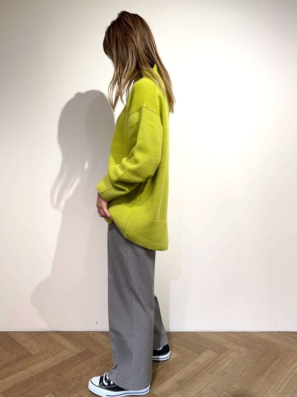 meeさんの「OPAQUE.CLIP｜CONVERSE キャンバス オールスター HI」を使ったコーディネート