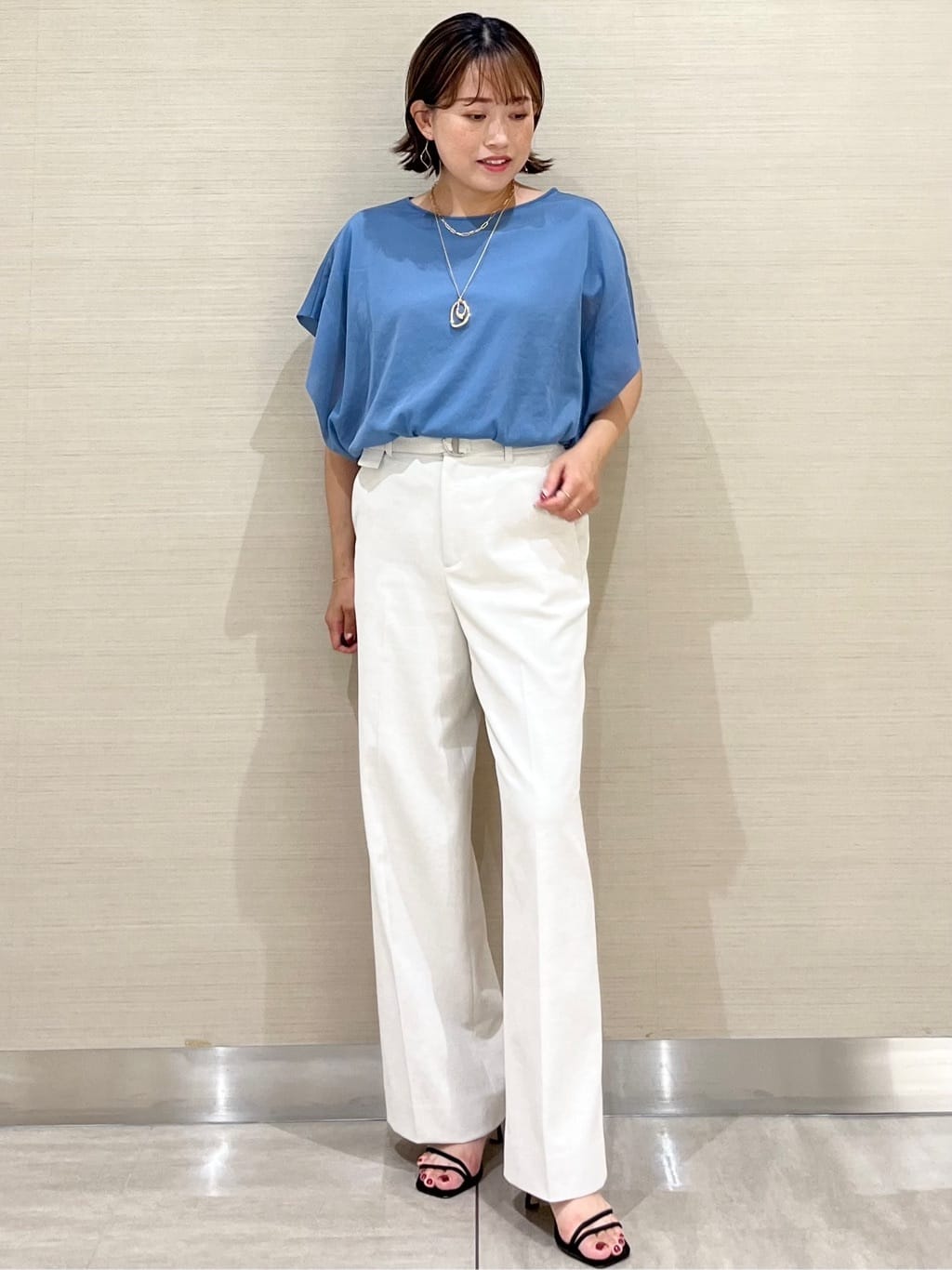 なつよさんの「UNTITLED｜」を使ったコーディネート