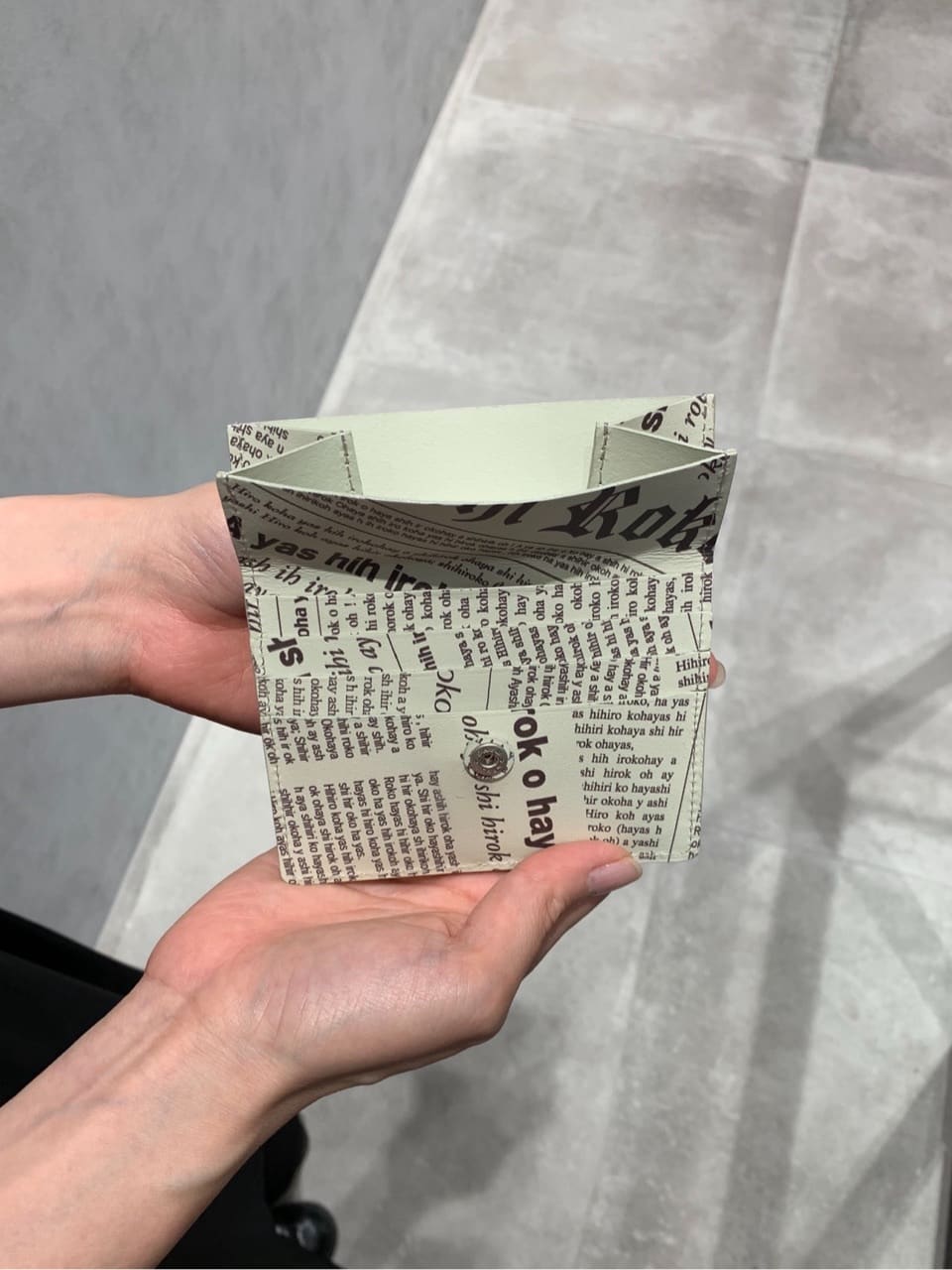 Kさんの「HIROKO HAYASHI｜PIATTI（ピアッティ）ミニ財布スリム」を使ったコーディネート