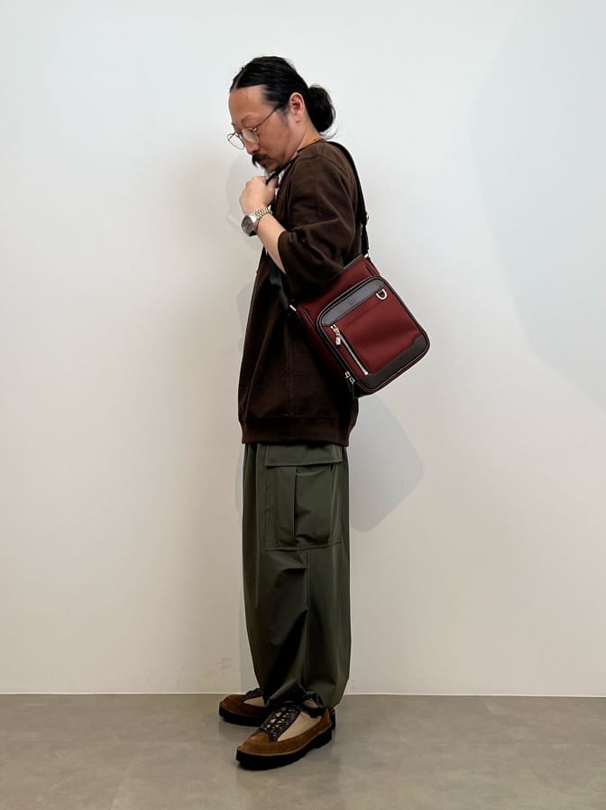 川口(髭長髪)さんの「TAKEO KIKUCHI｜【OJO DE MEX】Mexican Rosario Necklace」を使ったコーディネート