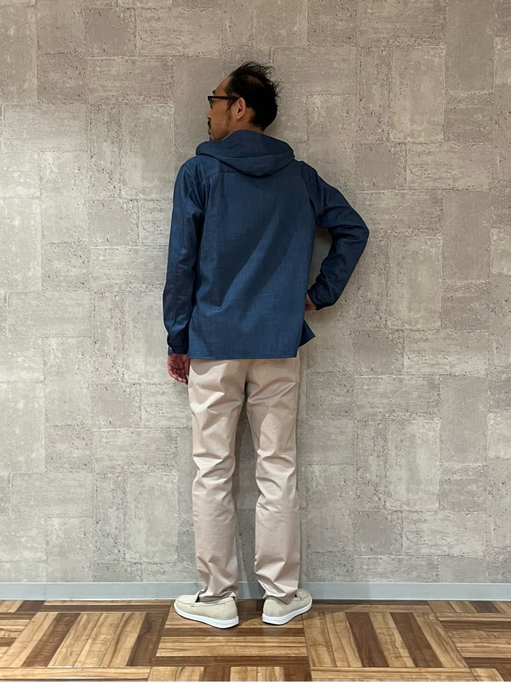 セッキーさんの「TAKEO KIKUCHI｜【全7サイズ&times;8色展開！】トップマルチヘリンボン パンツ」を使ったコーディネート