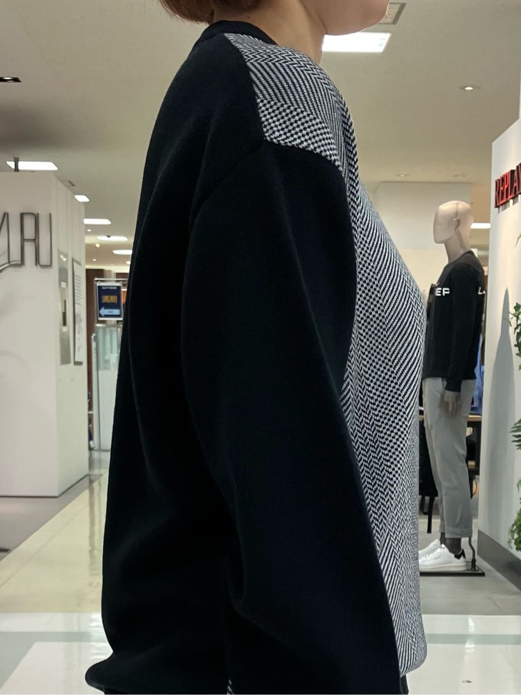 みかさんの「TAKEO KIKUCHI｜【Sサイズ～】ストレッチ デニム パンツ」を使ったコーディネート