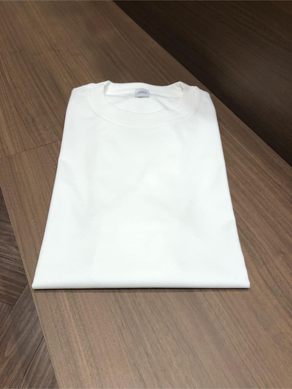 KAさんの「TAKEO KIKUCHI｜【抗菌防臭／5サイズ展開】ハイゲージポンチ Tシャツ」を使ったコーディネート