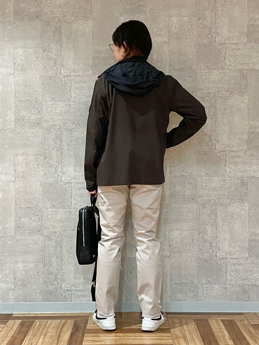 Kudou Cさんの「TAKEO KIKUCHI｜【全7サイズ&times;8色展開！】トップマルチヘリンボン パンツ」を使ったコーディネート