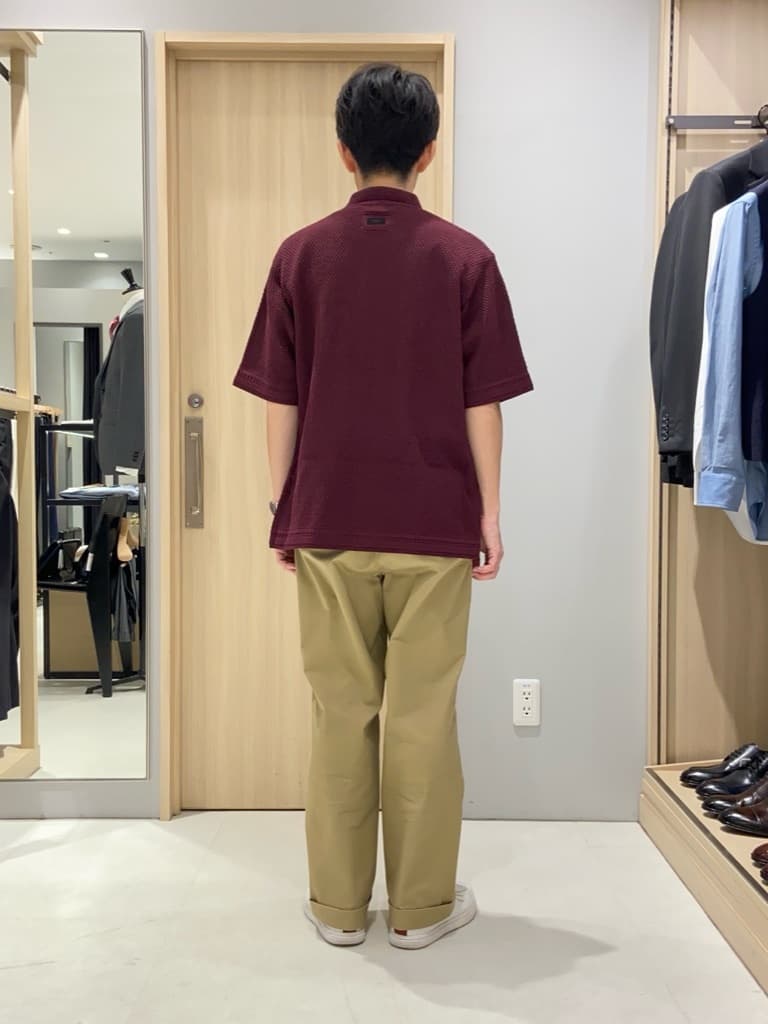 わいずみさんの「TAKEO KIKUCHI｜【抗菌防臭／5サイズ展開】ハイゲージポンチ Tシャツ」を使ったコーディネート