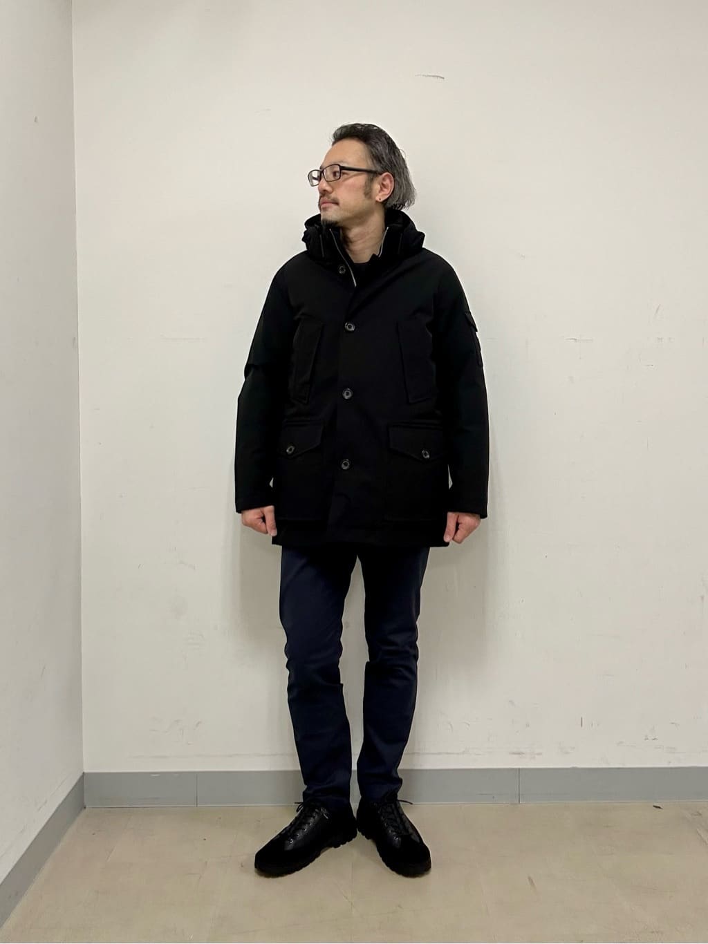 coheyさんの「TAKEO KIKUCHI｜【全7サイズ&times;8色展開！】トップマルチヘリンボン パンツ」を使ったコーディネート