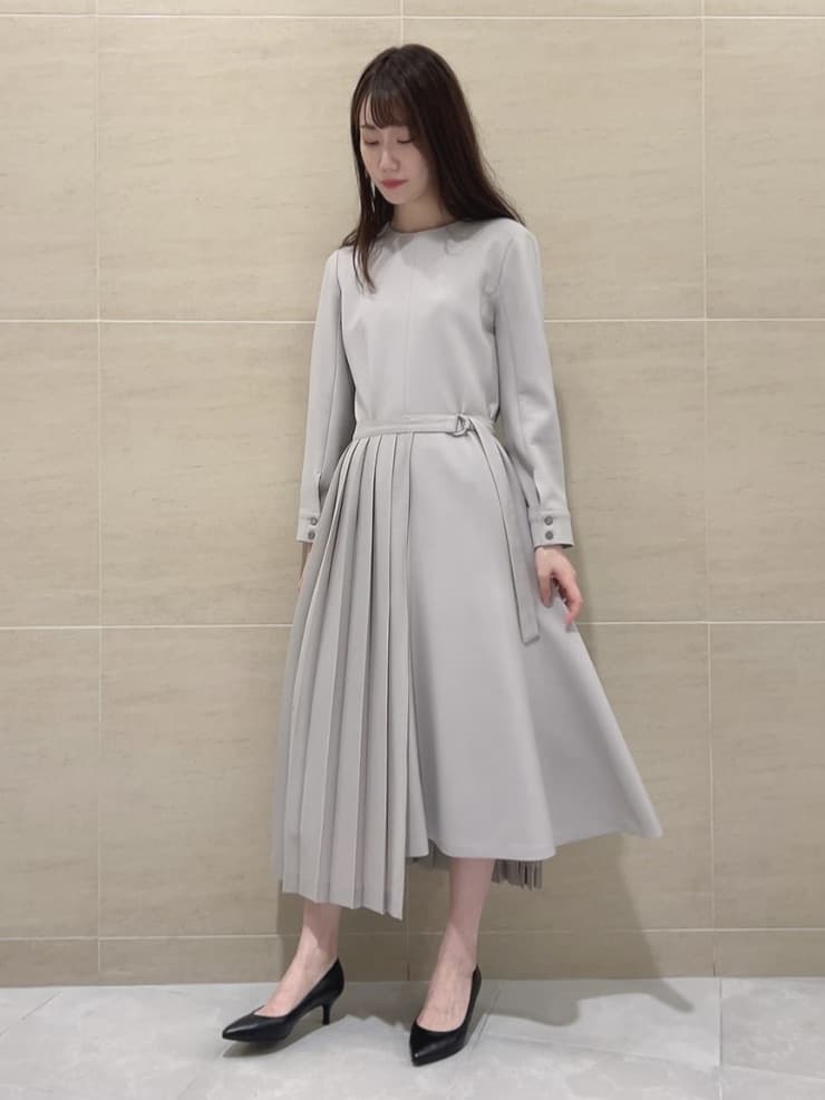 sechiさんの「UNTITLED｜シルキーダブルクロスワンピース」を使ったコーディネート