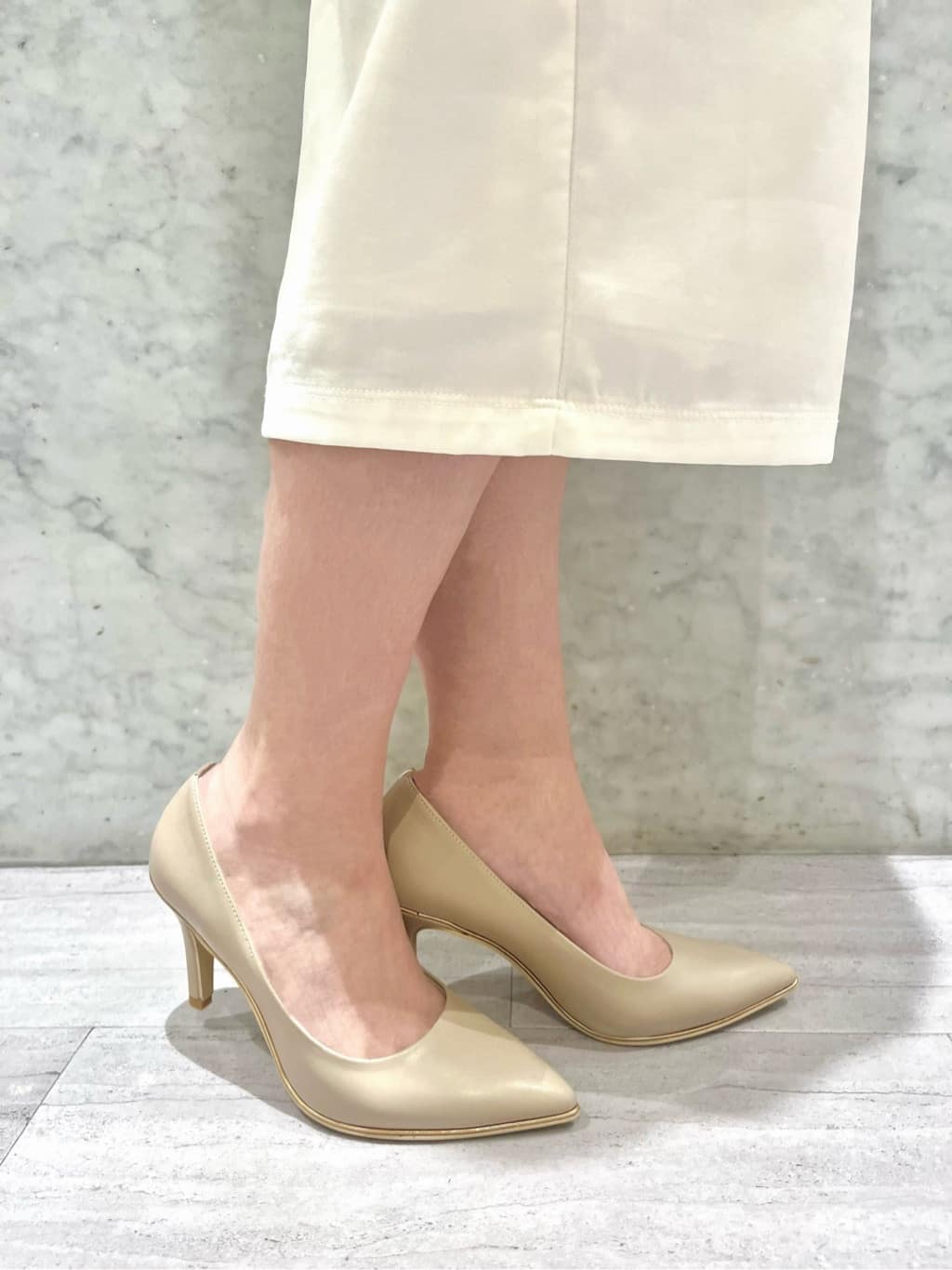 RISAさんの「ESPERANZA｜【レイン対応/12時間パンプス】約8.5cm　歩きやすくて疲れにくい」を使ったコーディネート