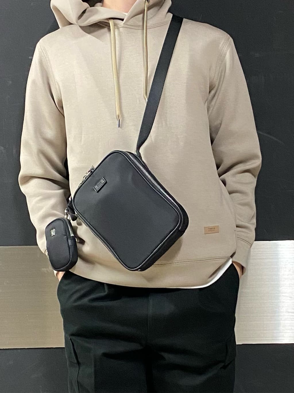 shoumaさんの「TAKEO KIKUCHI｜【Sサイズ～】エアダン プルオーバー パーカ」を使ったコーディネート