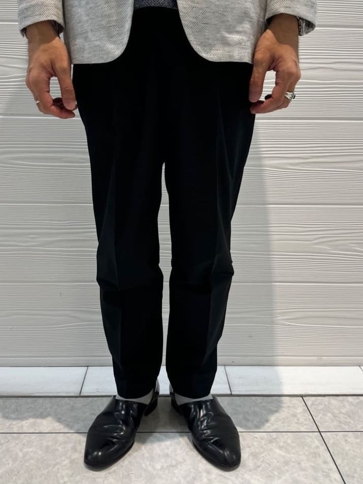 井出恭輔さんの「TAKEO KIKUCHI｜【尾州織】リネンブレンド メッシュ ジャケット」を使ったコーディネート