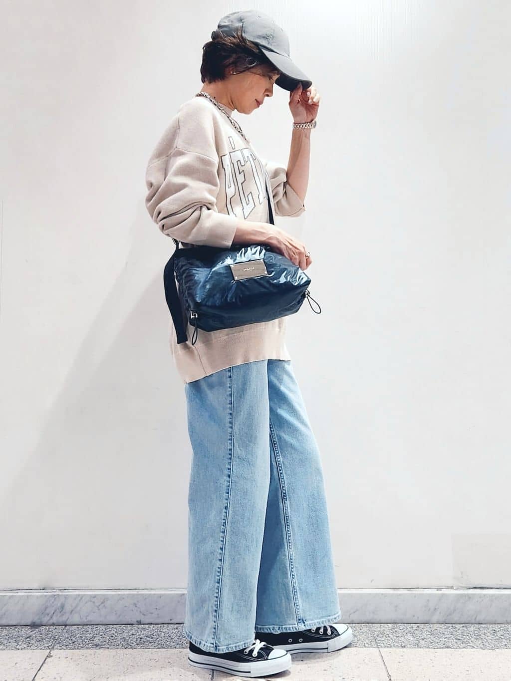 milkyさんの「OPAQUE.CLIP｜CONVERSE キャンバス オールスター HI」を使ったコーディネート