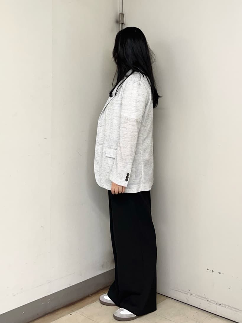 iwさんの「TAKEO KIKUCHI｜【尾州織】リネンブレンド メッシュ ジャケット」を使ったコーディネート