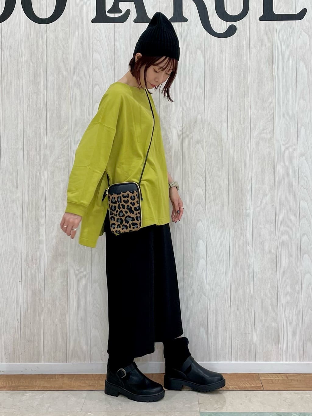 うずまきさんの「SHOO･LA･RUE｜」を使ったコーディネート