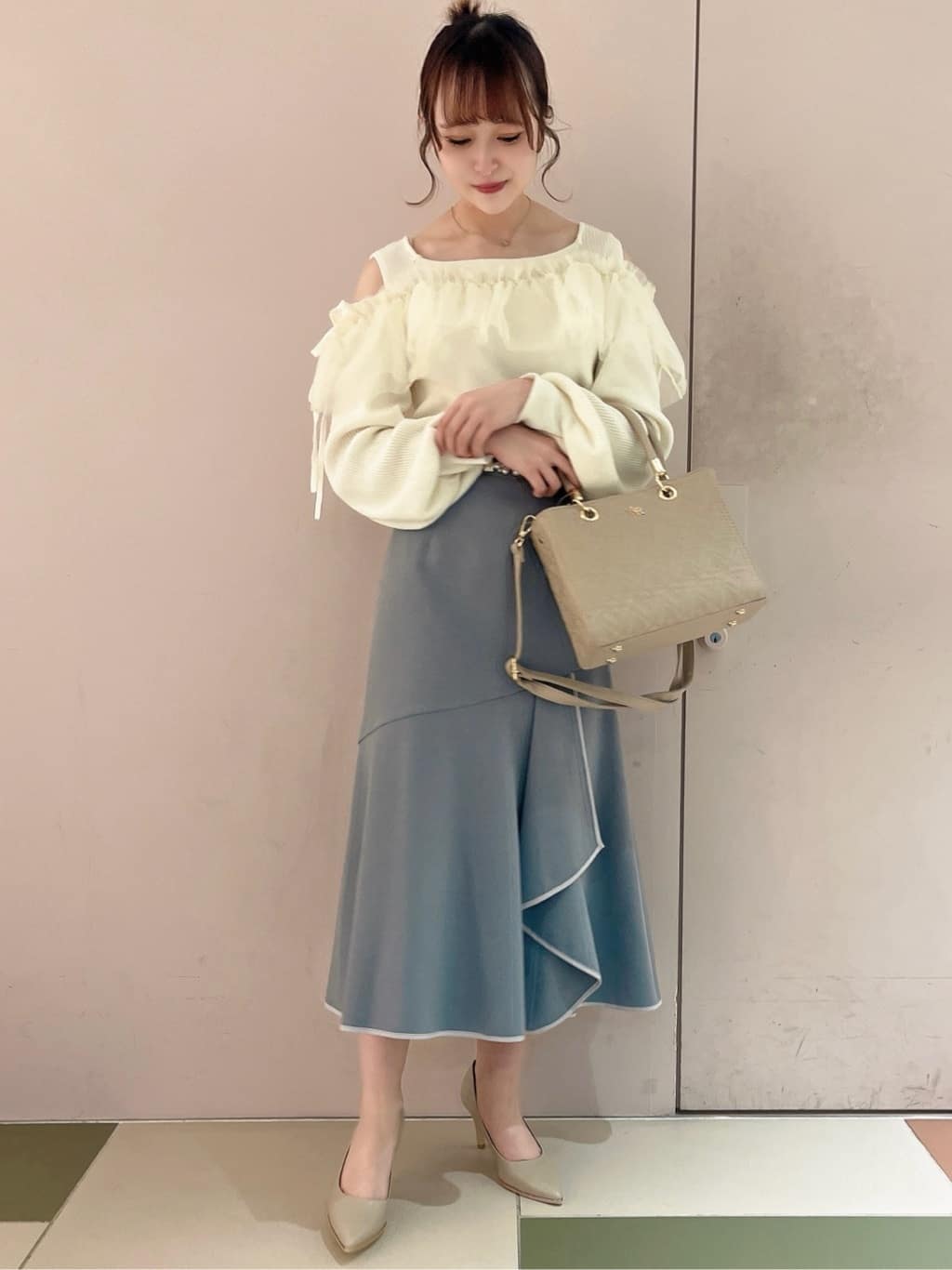 このかさんの「ESPERANZA｜キャリー2WAYトート」を使ったコーディネート