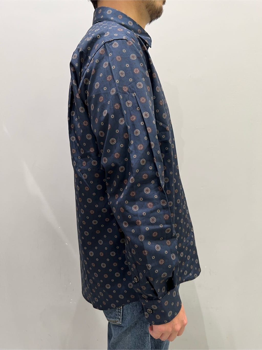 SHOTAさんの「TAKEO KIKUCHI｜【ベーシック】レザー クラッチバッグ」を使ったコーディネート