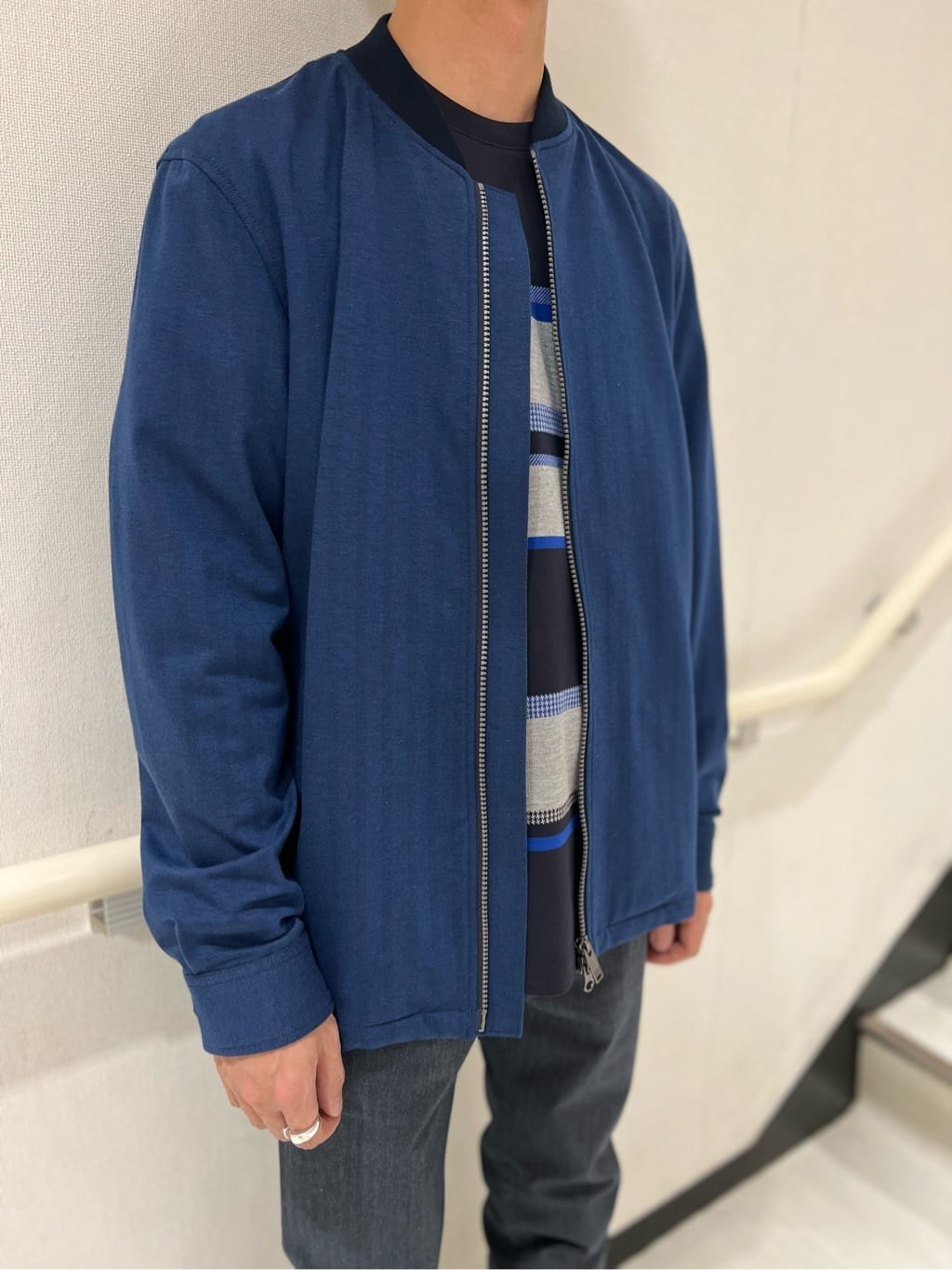 yutoさんの「TAKEO KIKUCHI｜【Made in JAPAN】播州織 ヘリンボン ストレート パンツ」を使ったコーディネート