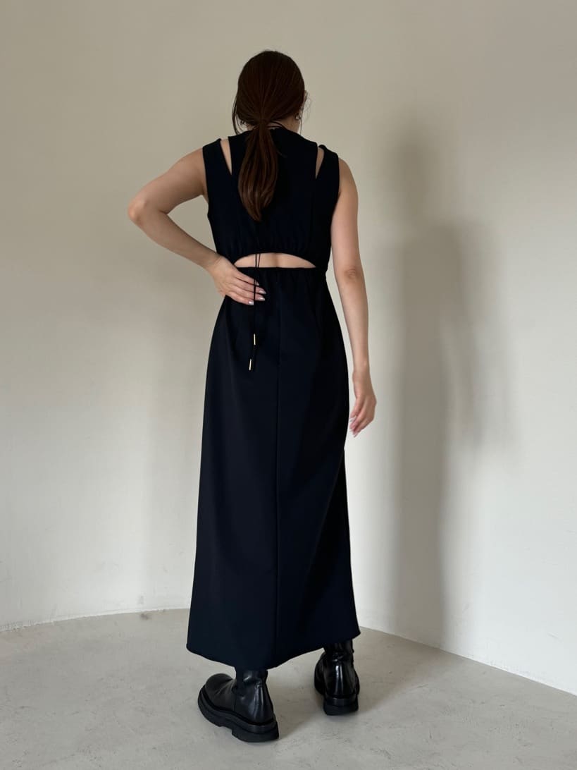 designer yukaさんの「CODE A｜slit jersey dress」を使ったコーディネート