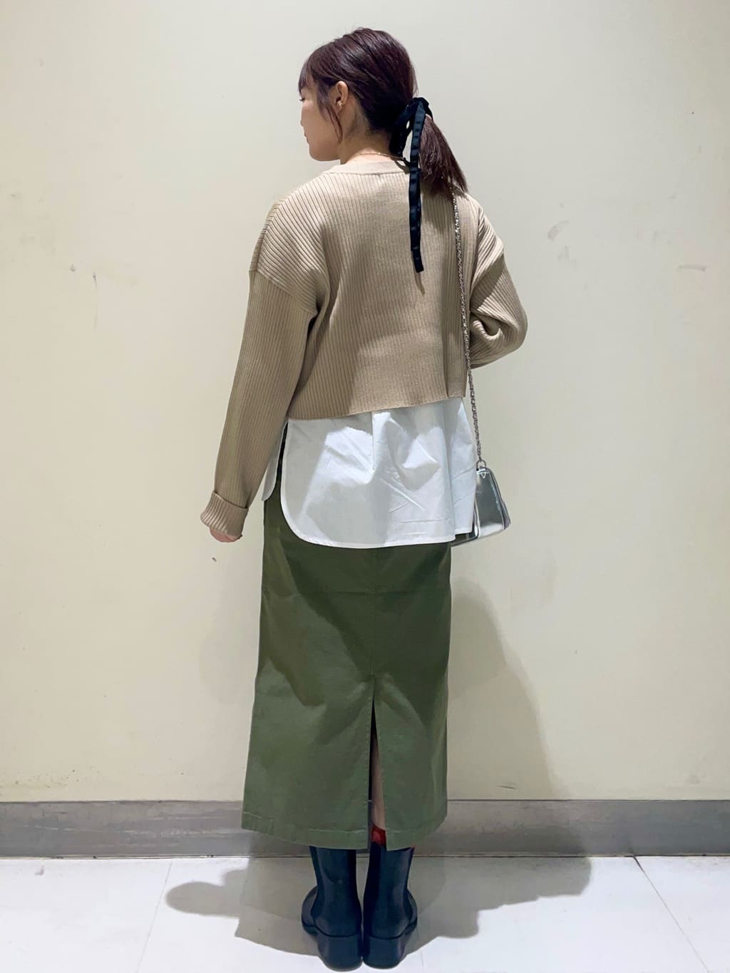 きみさんの「OPAQUE.CLIP｜オーガニックコットン混 ベイカースカート【洗濯機洗い可／ストレッチ】」を使ったコーディネート