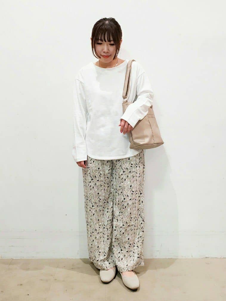 TSUCHIYAさんの「SHOO･LA･RUE｜」を使ったコーディネート