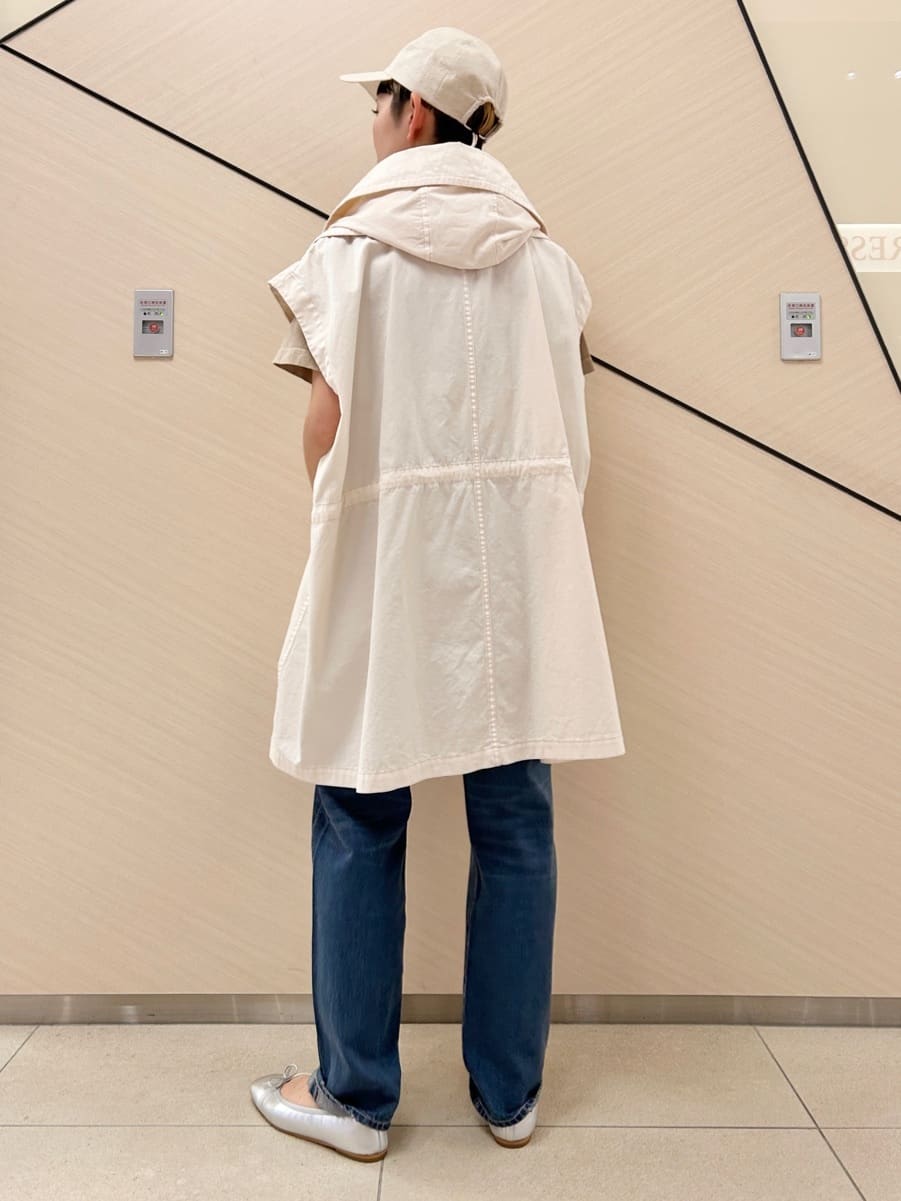 OCHIAIさんの「DRESSTERIOR｜【ウォッシャブル】テーパードコンフォートデニム」を使ったコーディネート