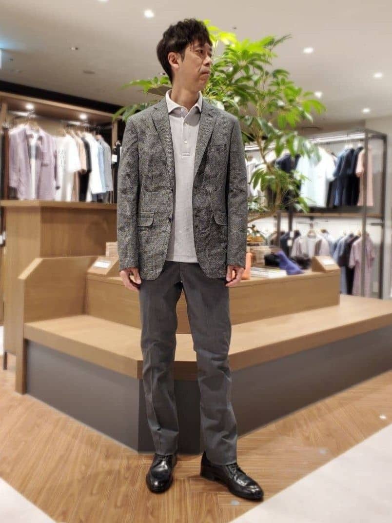 ishidaさんの「TAKEO KIKUCHI｜【オフィスカジュアル対応】ドレス チノパンツ」を使ったコーディネート