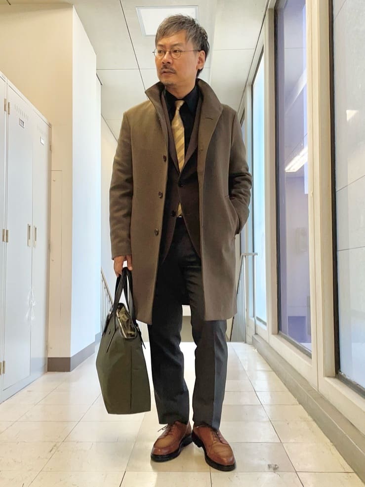MAKOTO AIさんの「TAKEO KIKUCHI｜【ウールカシミヤブレンド】ビーバー調 スタンドカラー コート」を使ったコーディネート
