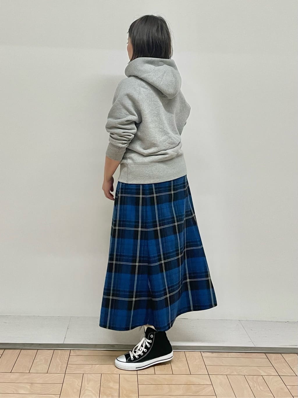 Akiさんの「Dessin｜【ユニセックス・日本製・洗える】吊り裏毛フーデッドスウェット」を使ったコーディネート