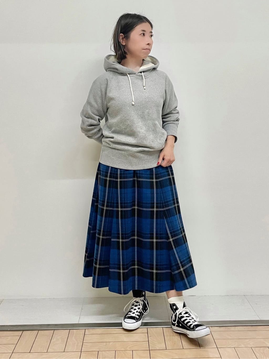 Akiさんの「Dessin｜【ユニセックス・日本製・洗える】吊り裏毛フーデッドスウェット」を使ったコーディネート