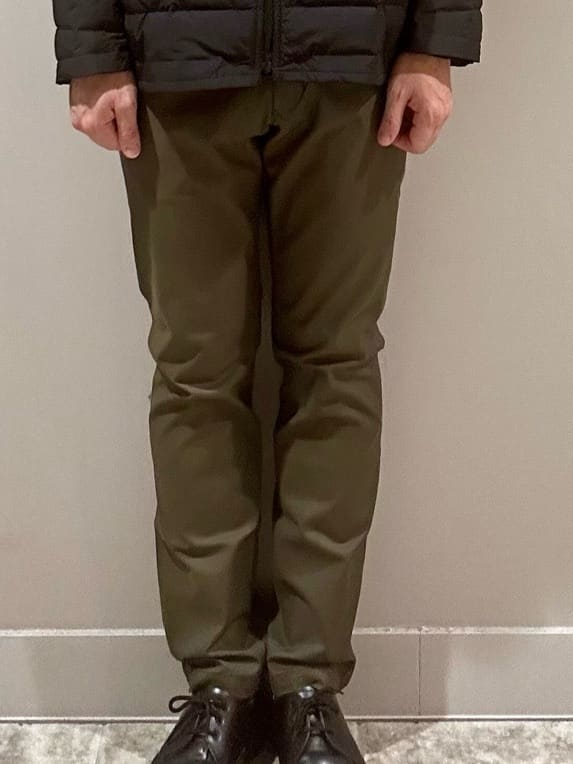 coheyさんの「TAKEO KIKUCHI｜【全7サイズ&times;8色展開！】トップマルチヘリンボン パンツ」を使ったコーディネート