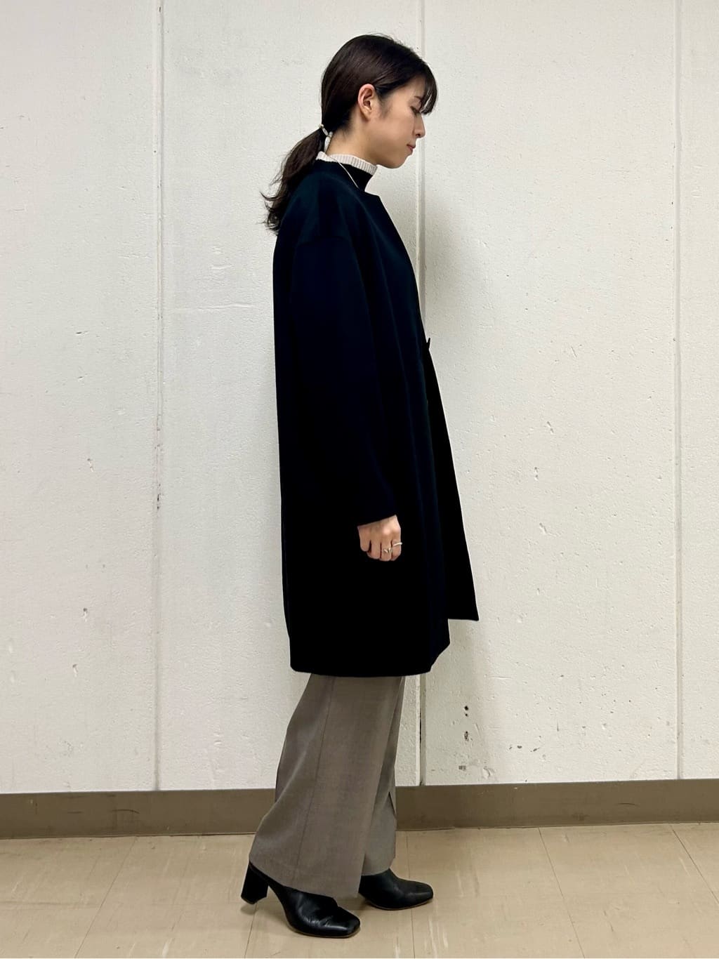 フジワラさんの「UNTITLED｜」を使ったコーディネート