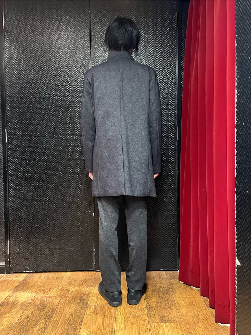  matsuさんの「TAKEO KIKUCHI｜【Sサイズ～】メランジ ストレッチ ジャージー スラックス」を使ったコーディネート