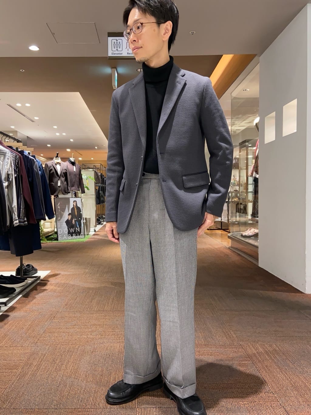 わいずみさんの「TAKEO KIKUCHI｜【抗菌防臭】クロスウィーブ ジャケット」を使ったコーディネート