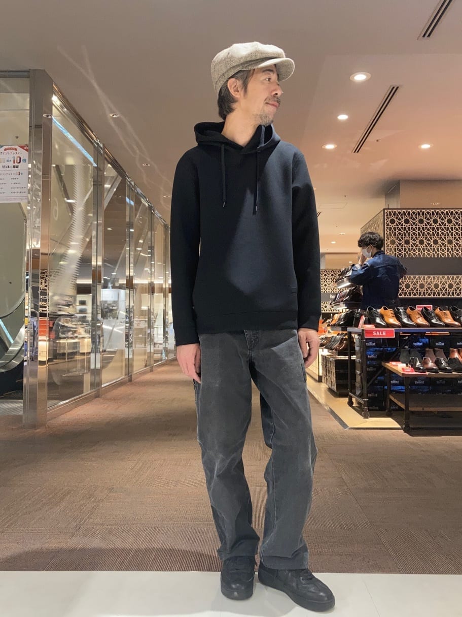 KDDさんの「TAKEO KIKUCHI｜【Sサイズ～】エアダン プルオーバー パーカ」を使ったコーディネート