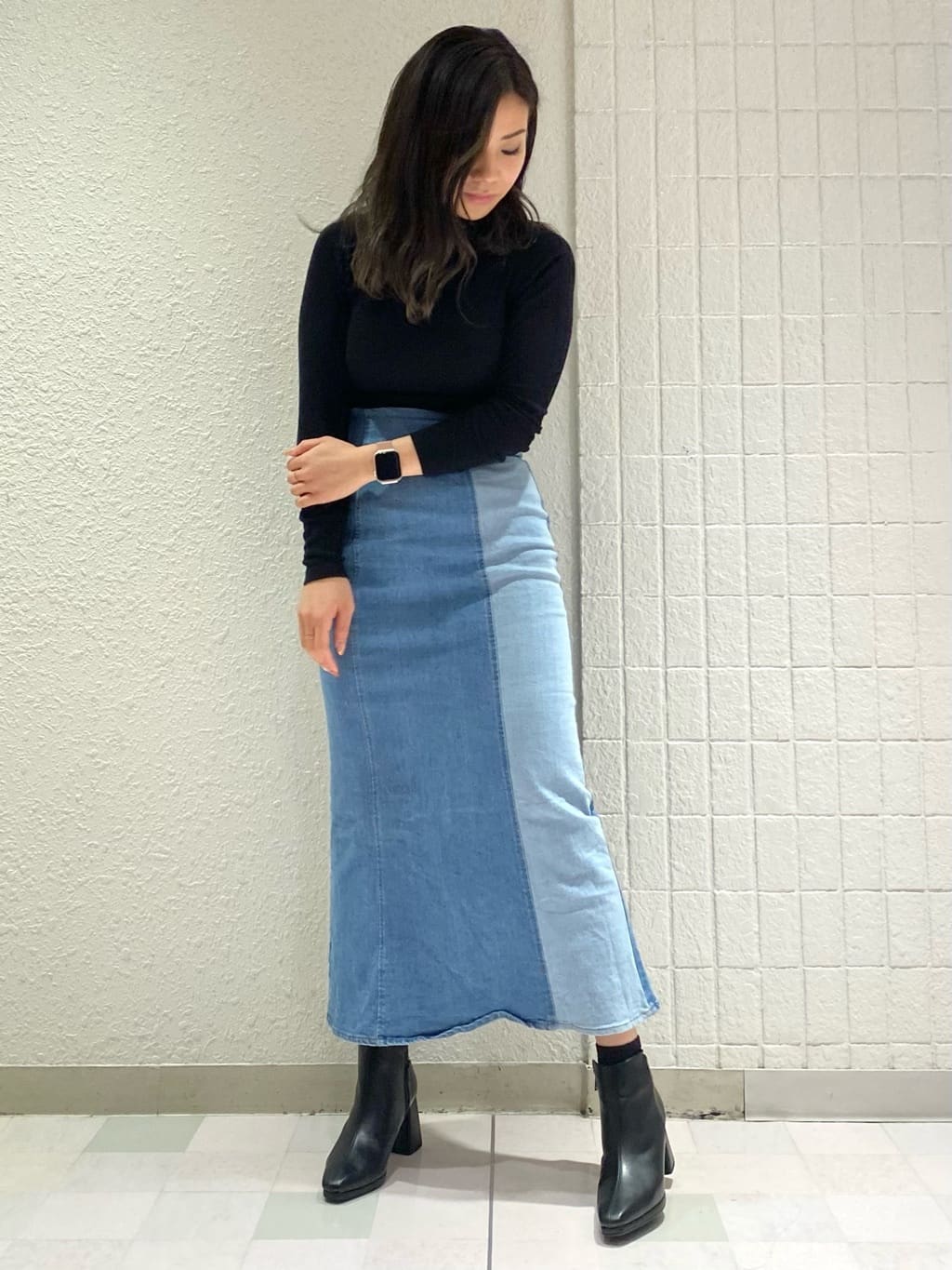 Akiさんの「ESPERANZA｜【晴雨兼用】ブロックヒールショートブーツ」を使ったコーディネート
