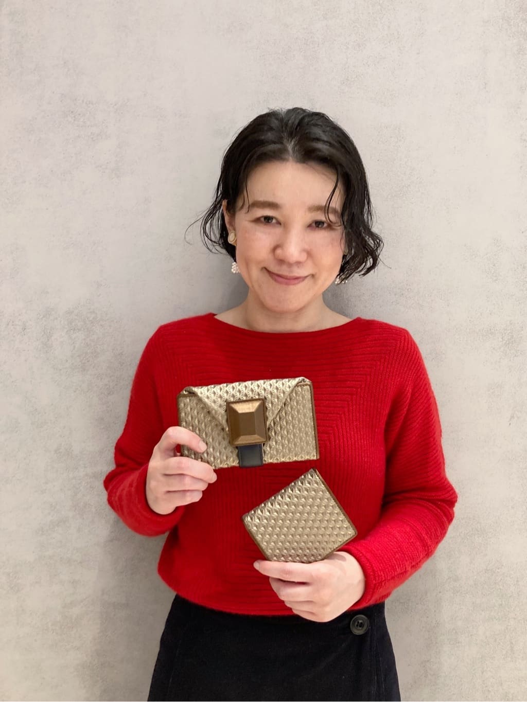 Cさんの「HIROKO HAYASHI｜CARATI（カラーティ）マルチ財布」を使ったコーディネート