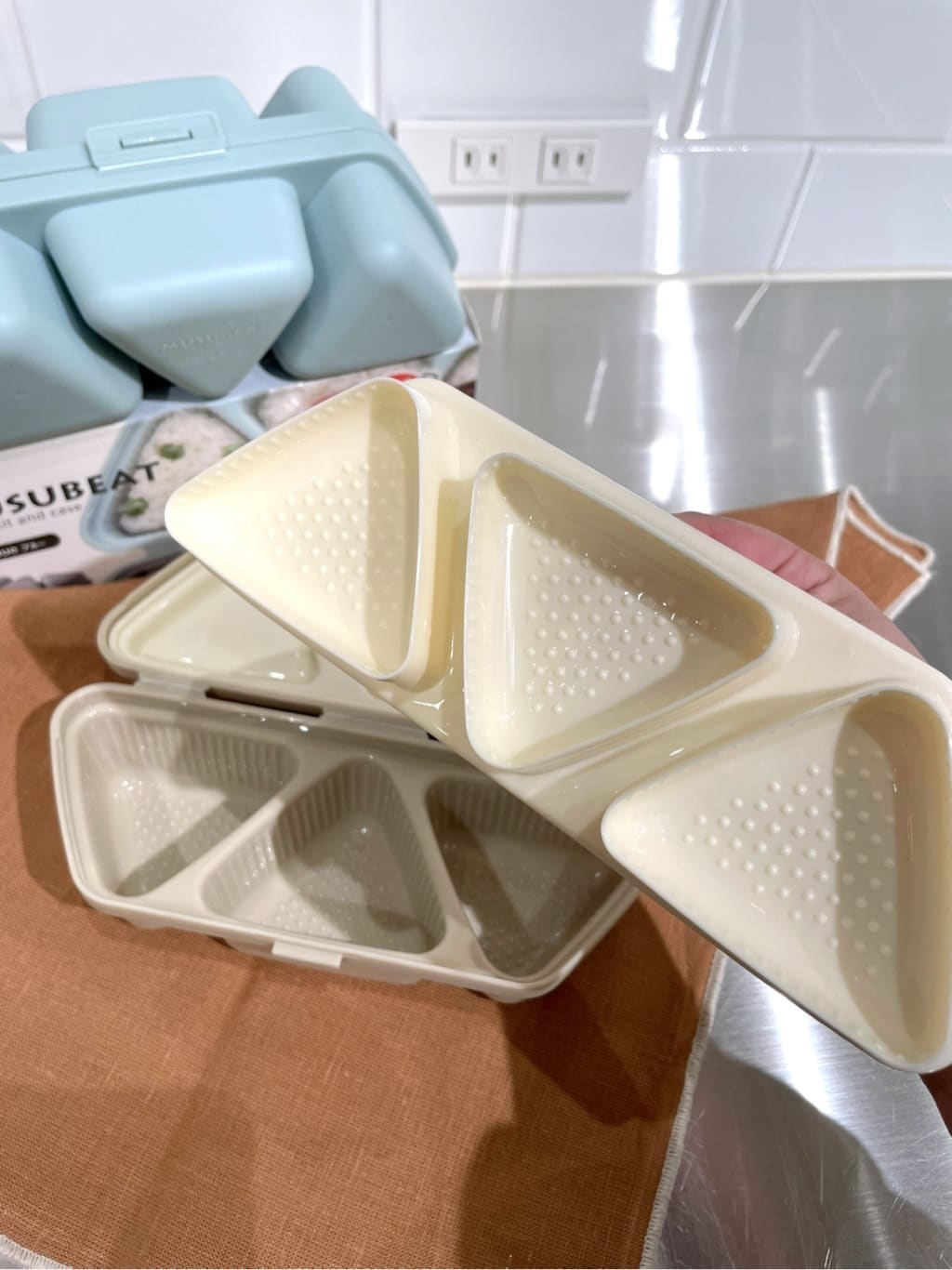 まのちゃんさんの「212 KITCHEN STORE｜簡単おにぎりキット＆ケース ムスビート BE」を使ったコーディネート