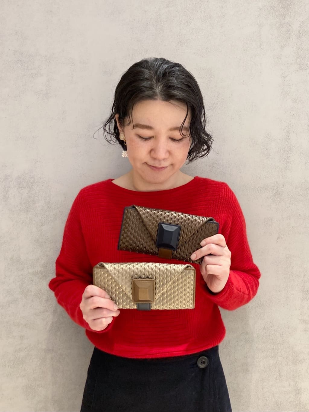 Cさんの「HIROKO HAYASHI｜CARATI（カラーティ）長財布ミニ」を使ったコーディネート