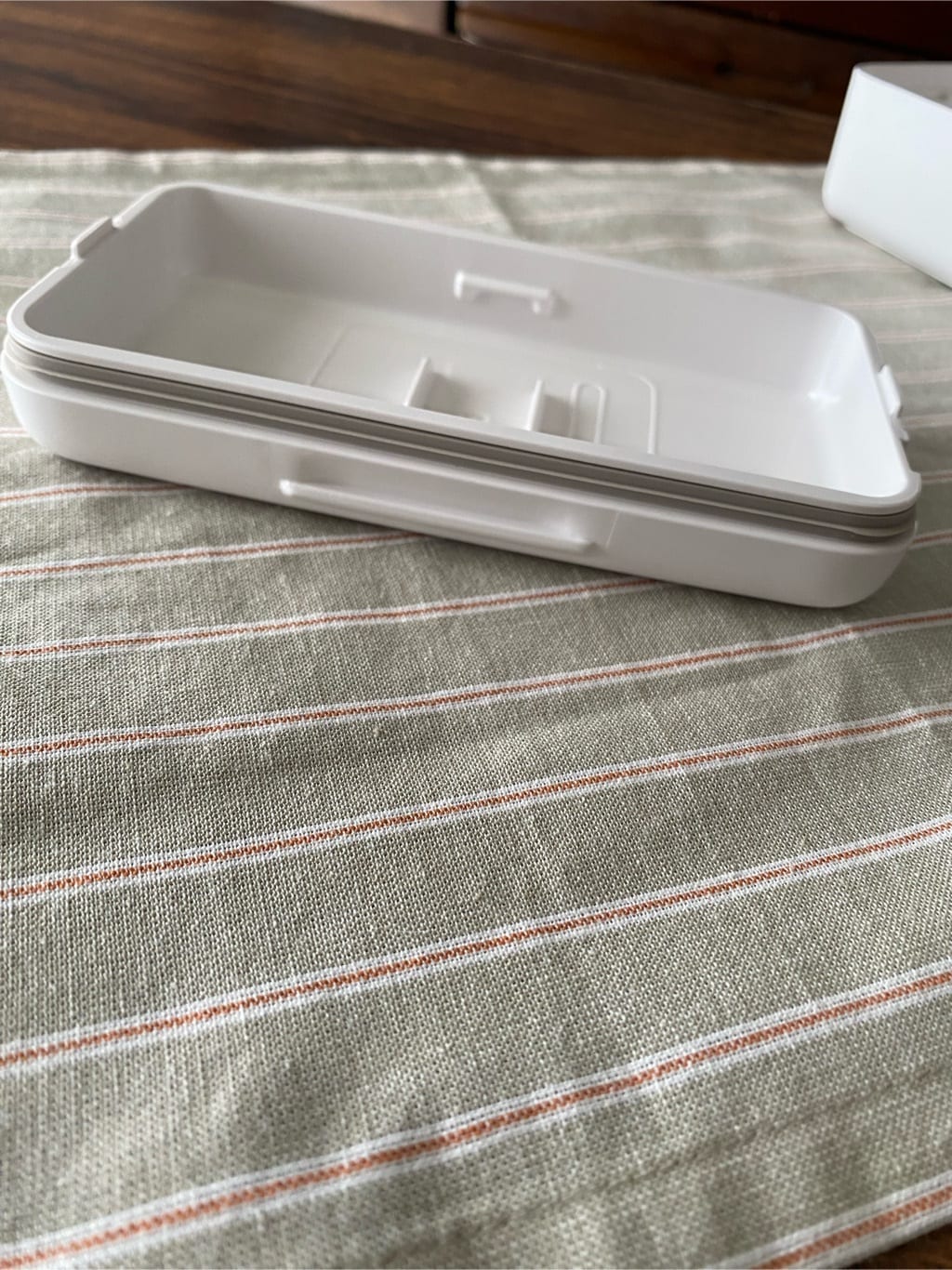むうさんの「212 KITCHEN STORE｜バターケース WH K776 ＜marna マーナ＞」を使ったコーディネート